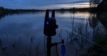 Elektronischer Bissanzeiger an der Karpfenrute